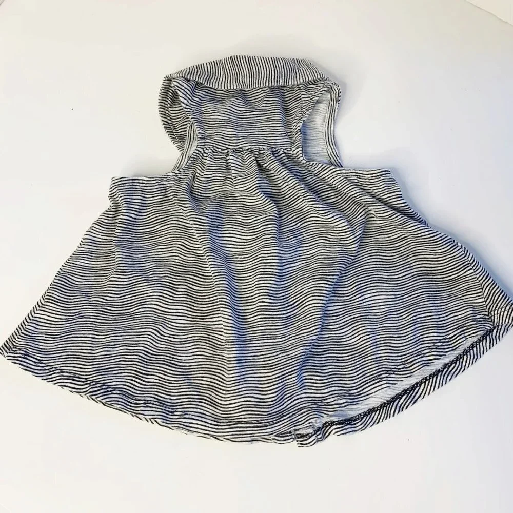 Old Navy Sleeveless Stripe Button Up Top